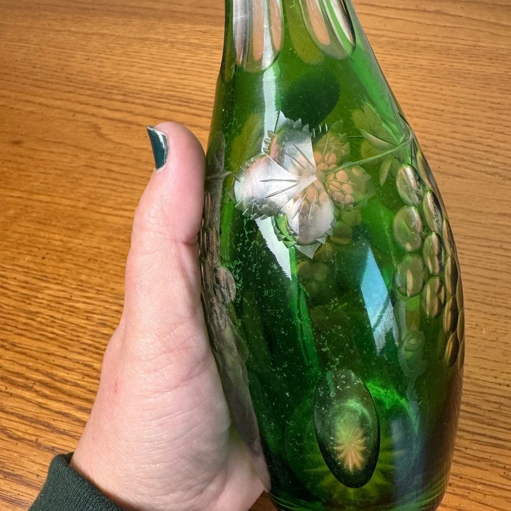 Nachtmann Traube Emerald Green Cut Glass Decanter‎ Grape Leaf Design